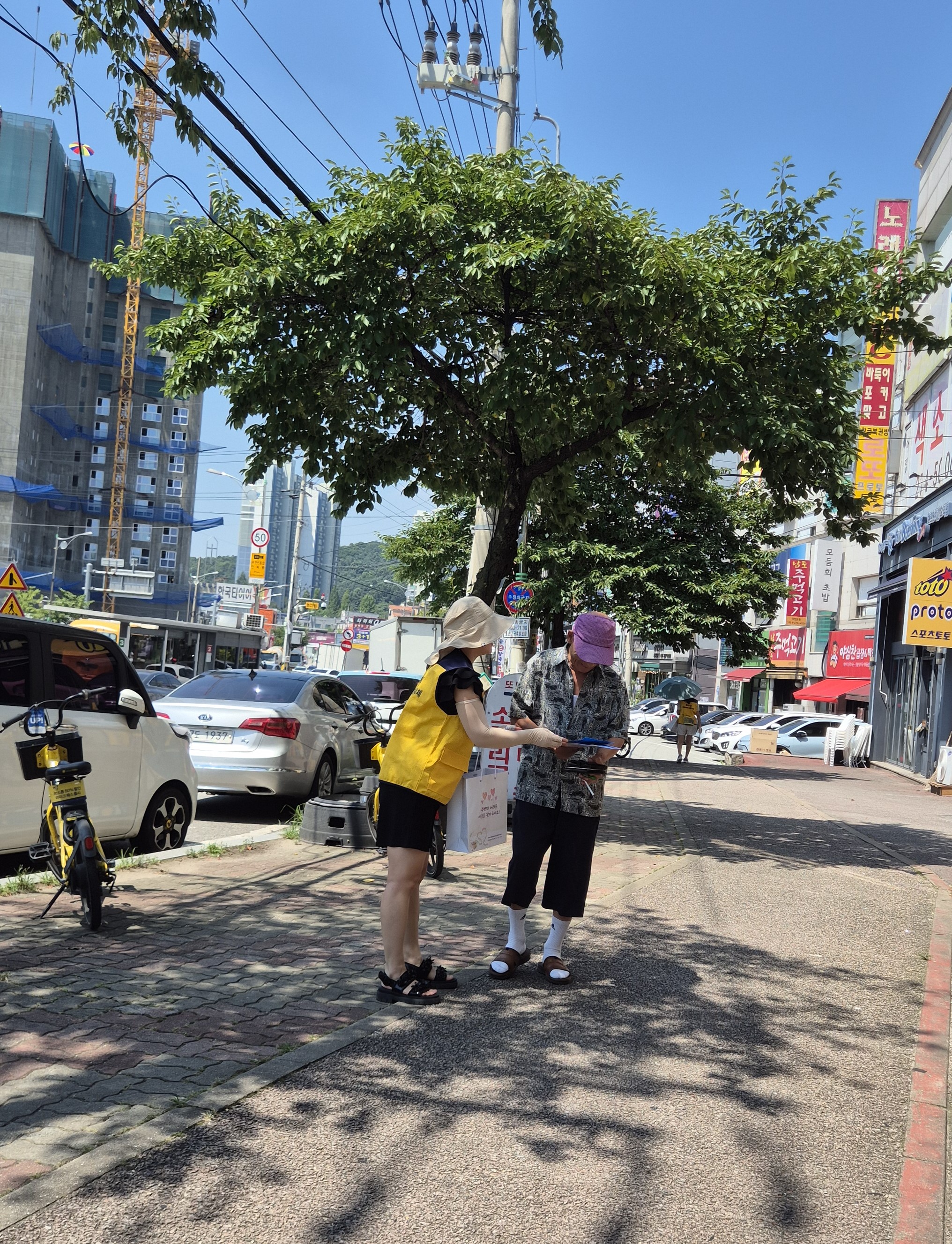 용인특례시 동백3동, 여름철 복지사각지대 발굴 캠페인 실시이미지2