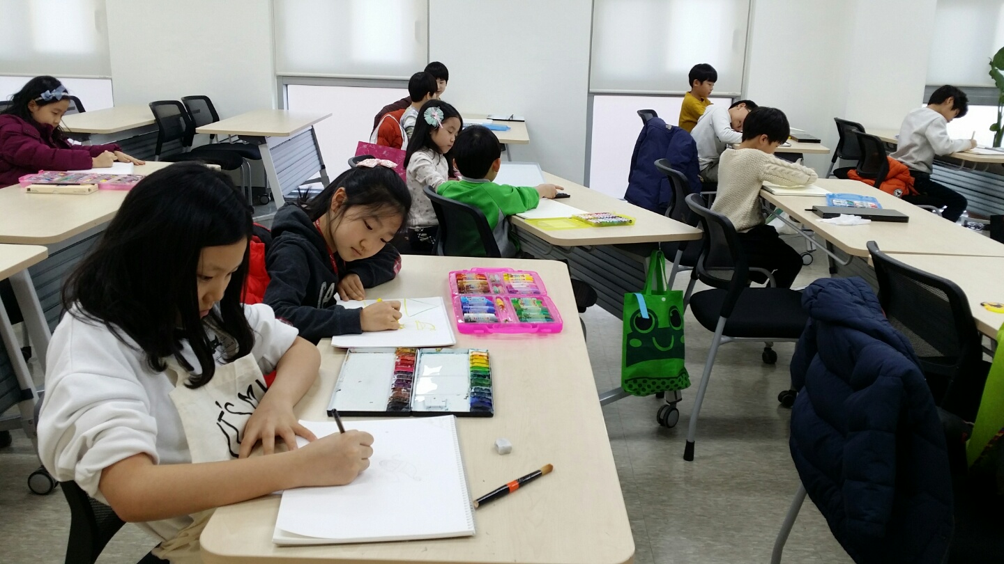 아동미술 (7세~초등3년) 사진