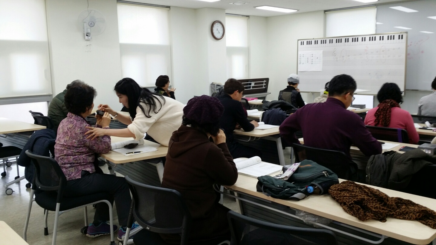 오카리나 수업장면 사진