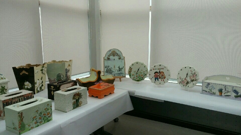 냅킨공예반 작품전시 사진