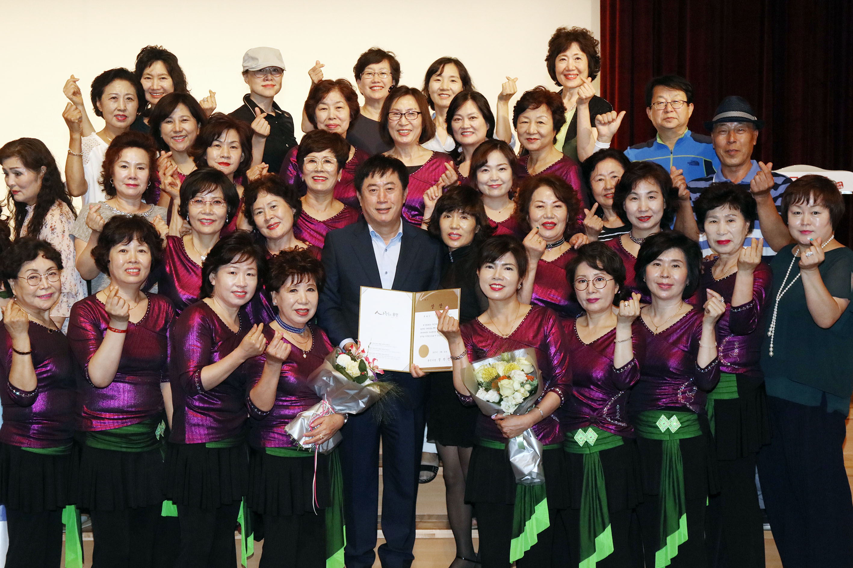 우수동아리 경연대회 우수상 수상 사진